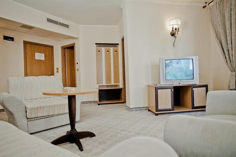 Atrium Beach Hotel 엘레니테 외부 사진